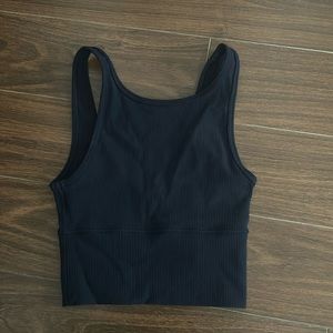 Lululemon reversible cropped tank